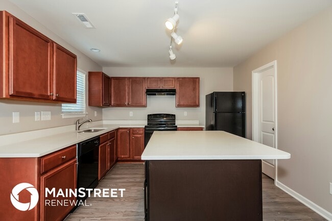 Photo - 2412 Hart Rd