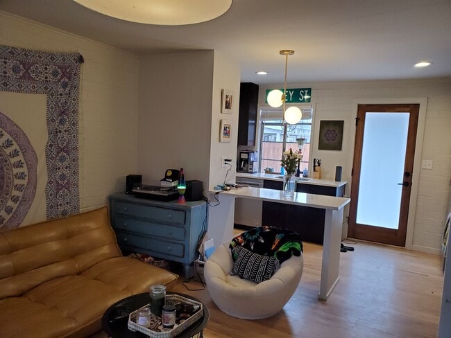 Photo - Remington1705 (KC-DT) Unit Remington1705#3