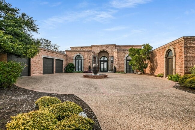 Photo - 78 Pascal Ln