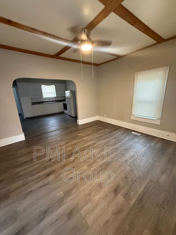 Photo - 622 Navarre St