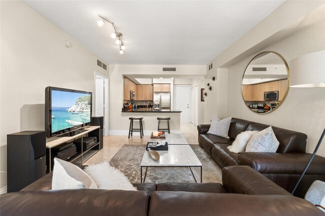 Photo - 1830 Radius Dr Unit 303