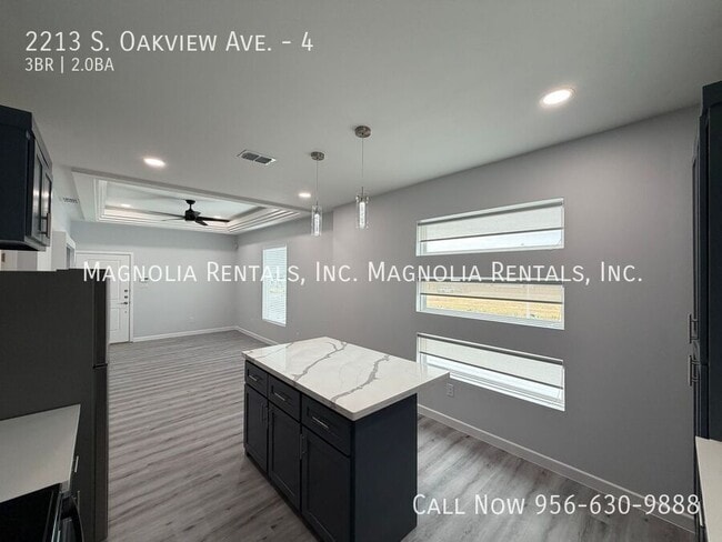 Photo - 2213 S Oakview Dr Unidad 4