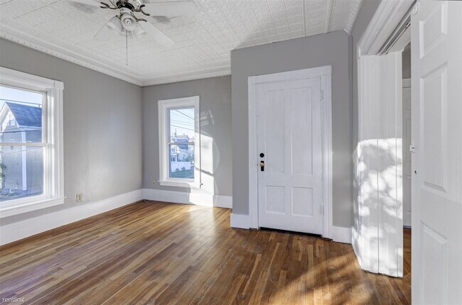 Photo - 3 br, 1 bath Triplex - 190 Blodget Street 2