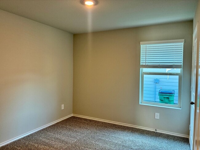 165 Pinehurst Dr