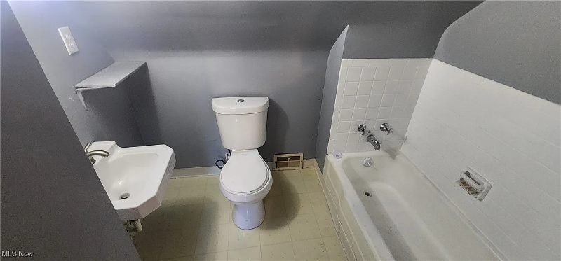 Photo - 12908 Oak St