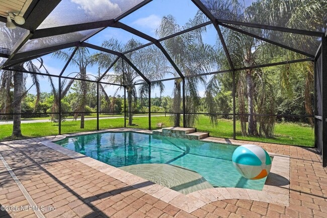 Building Photo - 352 Silver Glen Ave
