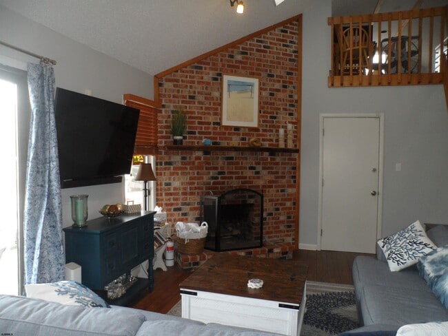 Photo - 9400 Ventnor Ave Unit C