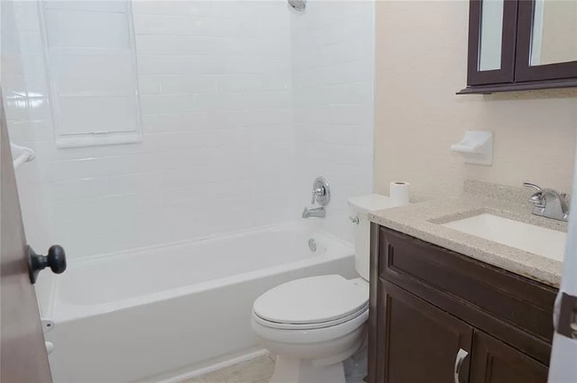 Photo - 2500 Carver Ave