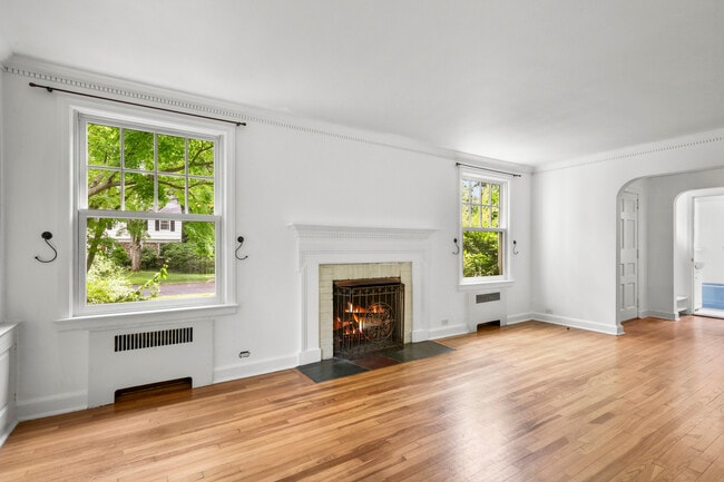 Photo - 721 Forest Ave
