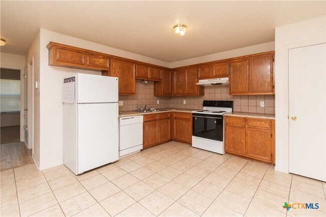 Photo - 609 Bermuda St