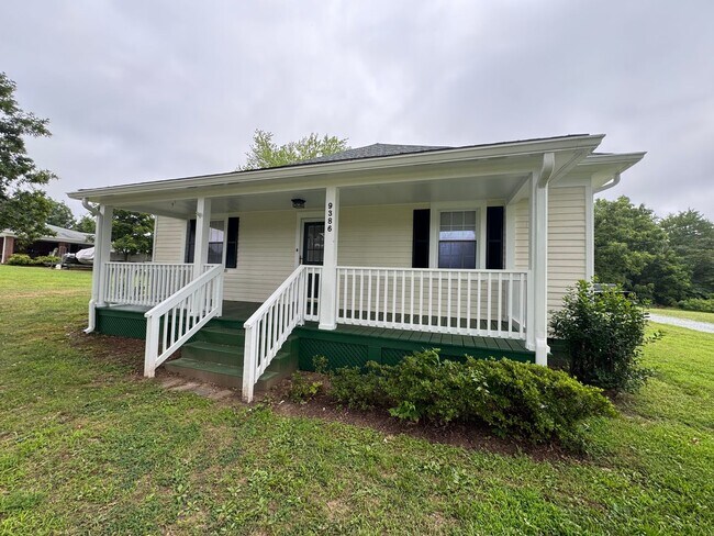 1 Level Living on Brookneal Hwy - 1 Level Living on Brookneal Hwy Casa
