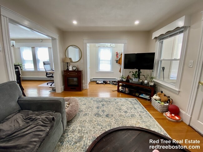 Photo - 71 Edenfield Ave
