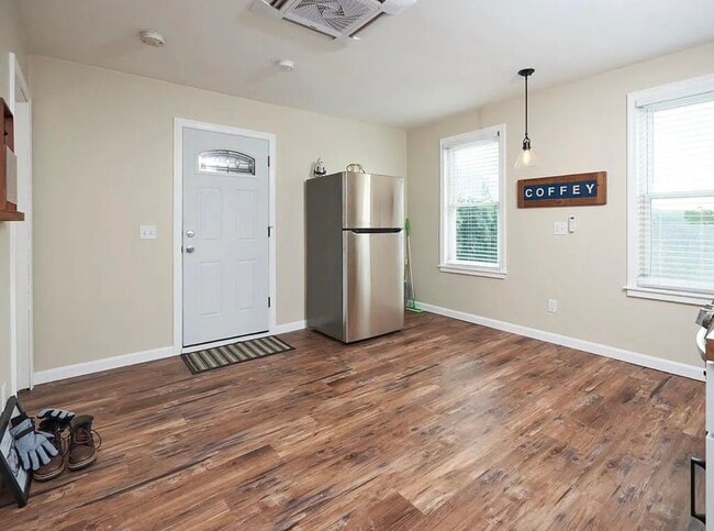 Photo - 42 Whipple St Unidad 3