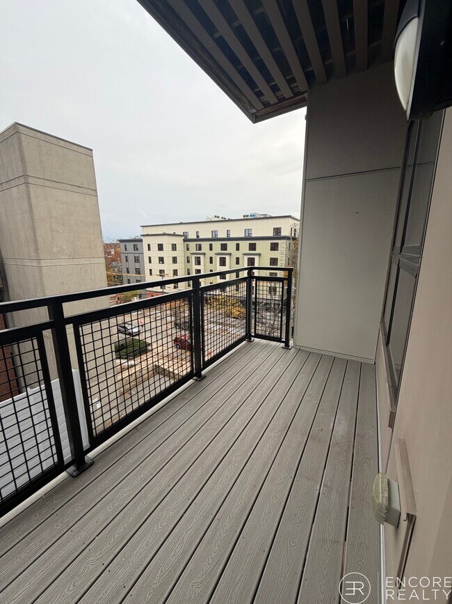 Building Photo - 26 Marion St Unit 45-507