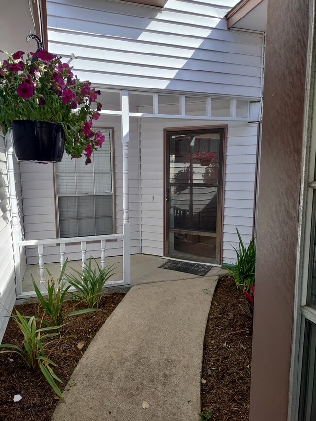 Photo - 15622 Barbarossa Dr