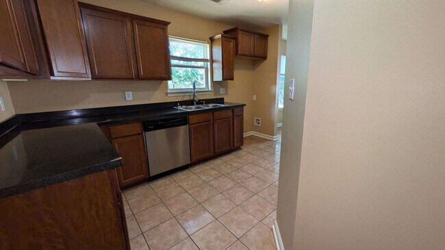 Photo - 1013 Vestal St