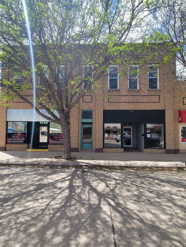 Building Photo - 403 14th St Unit 3