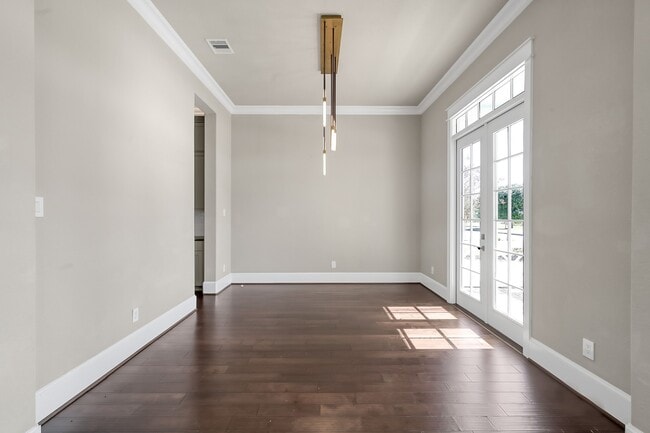 Photo - 2215 Blue Duck Ln