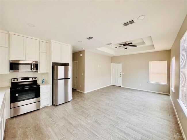 Photo - 23 S Alamo Rd Unit 7