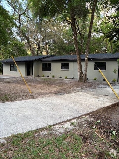Building Photo - 3901 SE 13th Terrace Rental