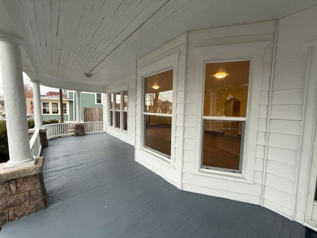 Photo - Renovated 3-Bedroom, 2-Bathroom Home For Rent in Historic Downtown Bristol