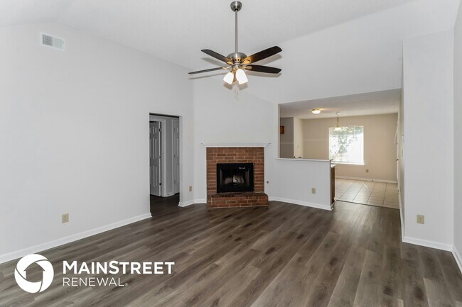 Photo - 7033 Ireland Dr