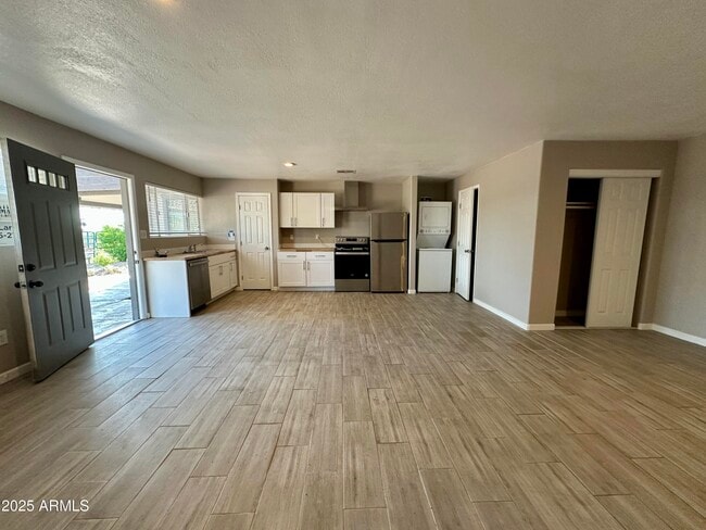 Building Photo - 35211 N 49th St Rental