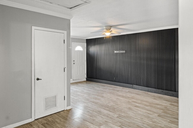 Photo - 2230 SE Dill Ln