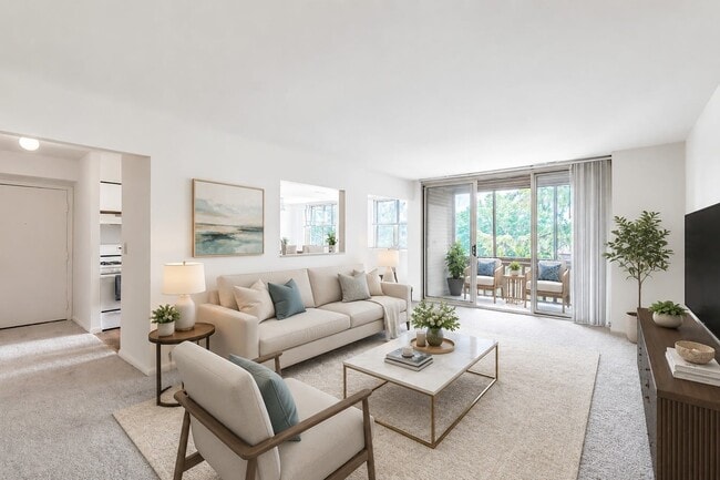 Summit Pointe Apartment Homes