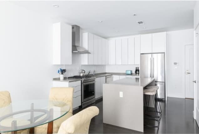 Photo - 2 W 6th St Unit 105