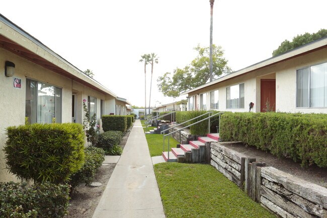 Tri-City Gardens - Tri-City Gardens