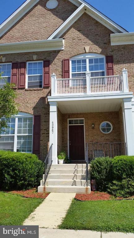 Building Photo - 43967 Peony Pl