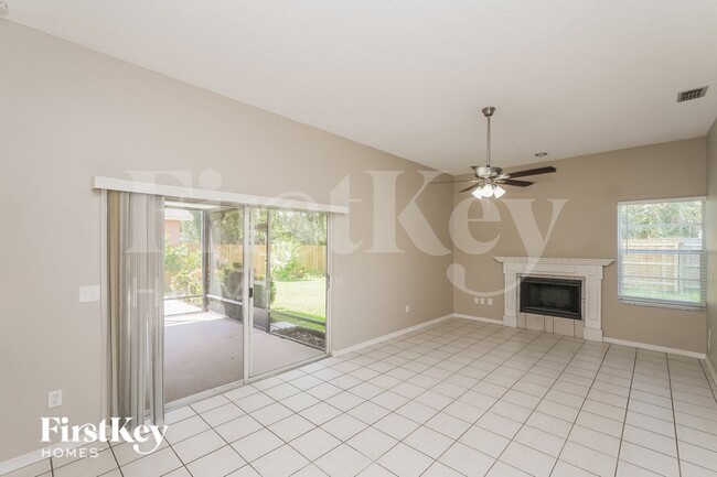 Photo - 9712 Glenpointe Dr