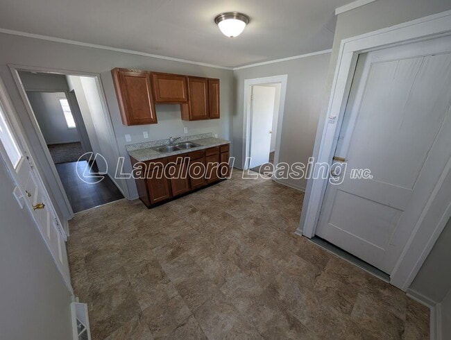 Photo - Move-In Ready 3-Bedroom Ranch with Modern Updates