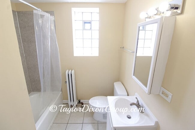 Photo - 4035 W Gladys Ave Unit 2N