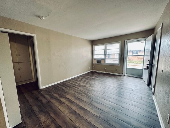 Photo - E Luther St Triplex Unit 1610