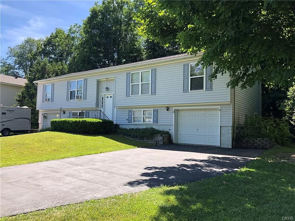 Photo - 97 Downey Dr