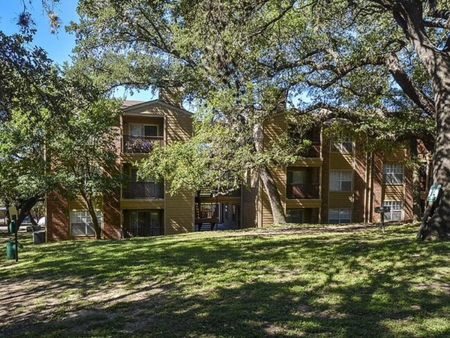 Beautiful Oak Trees Throughout the Community