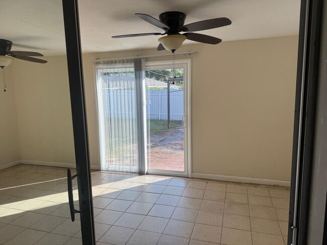 Photo - 517 SE 23rd Pl Unit 517