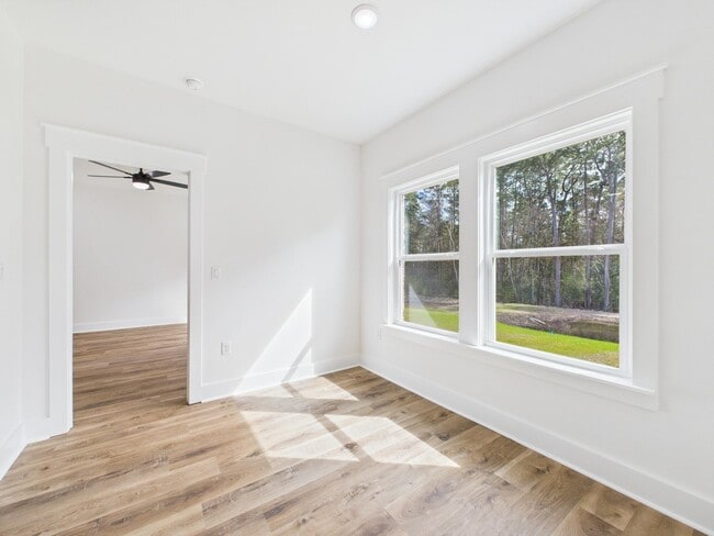 Photo - 333 Shoal River Dr