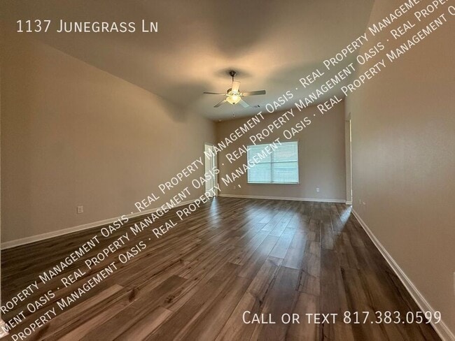 Photo - 1137 Junegrass Ln