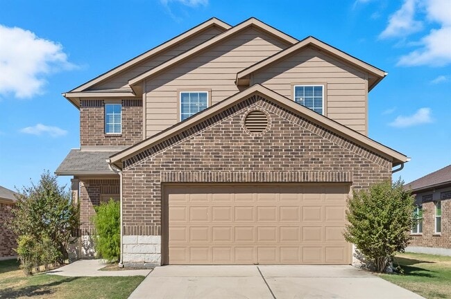 Photo - 261 Northern Flicker St