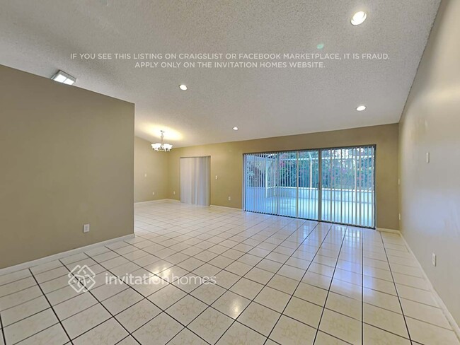 Photo - 500 NW 207th Terrace