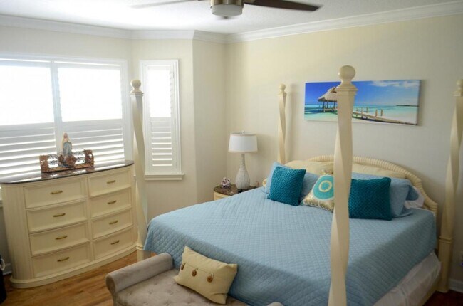 Photo - 1132 Champions Dr