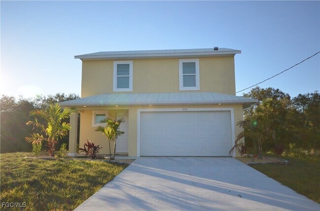 Photo - 272 Pelton Cir House