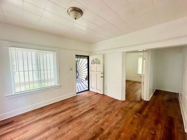 Photo - 732-738 Gaviota LB Unidad 738