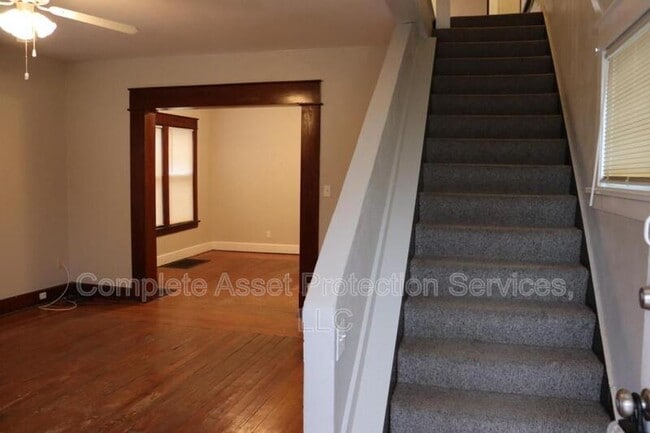 Photo - 308 Harrison St