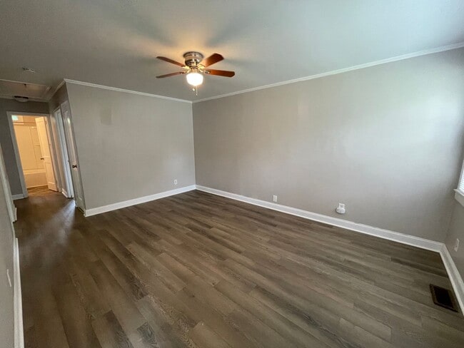 Photo - Gorgeous 2BR/1BA Duplex near Selwyn and Pa...