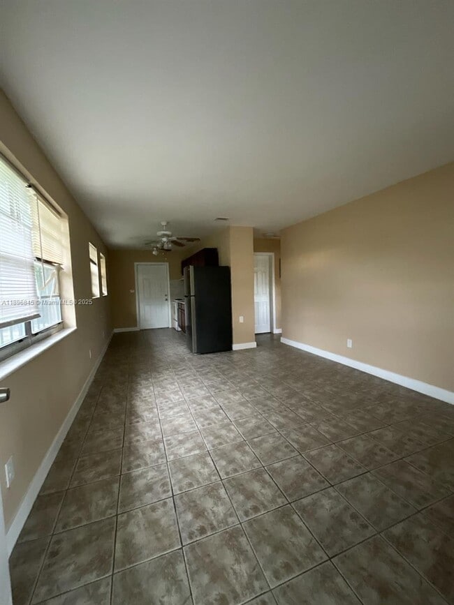 Photo - 2157 NW 71st St Unidad 2157