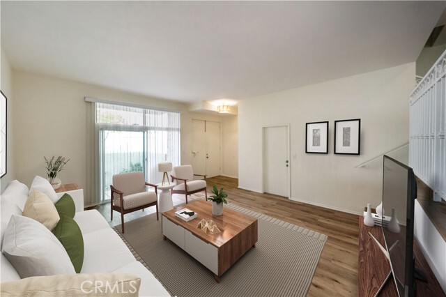 Building Photo - 423 2nd St